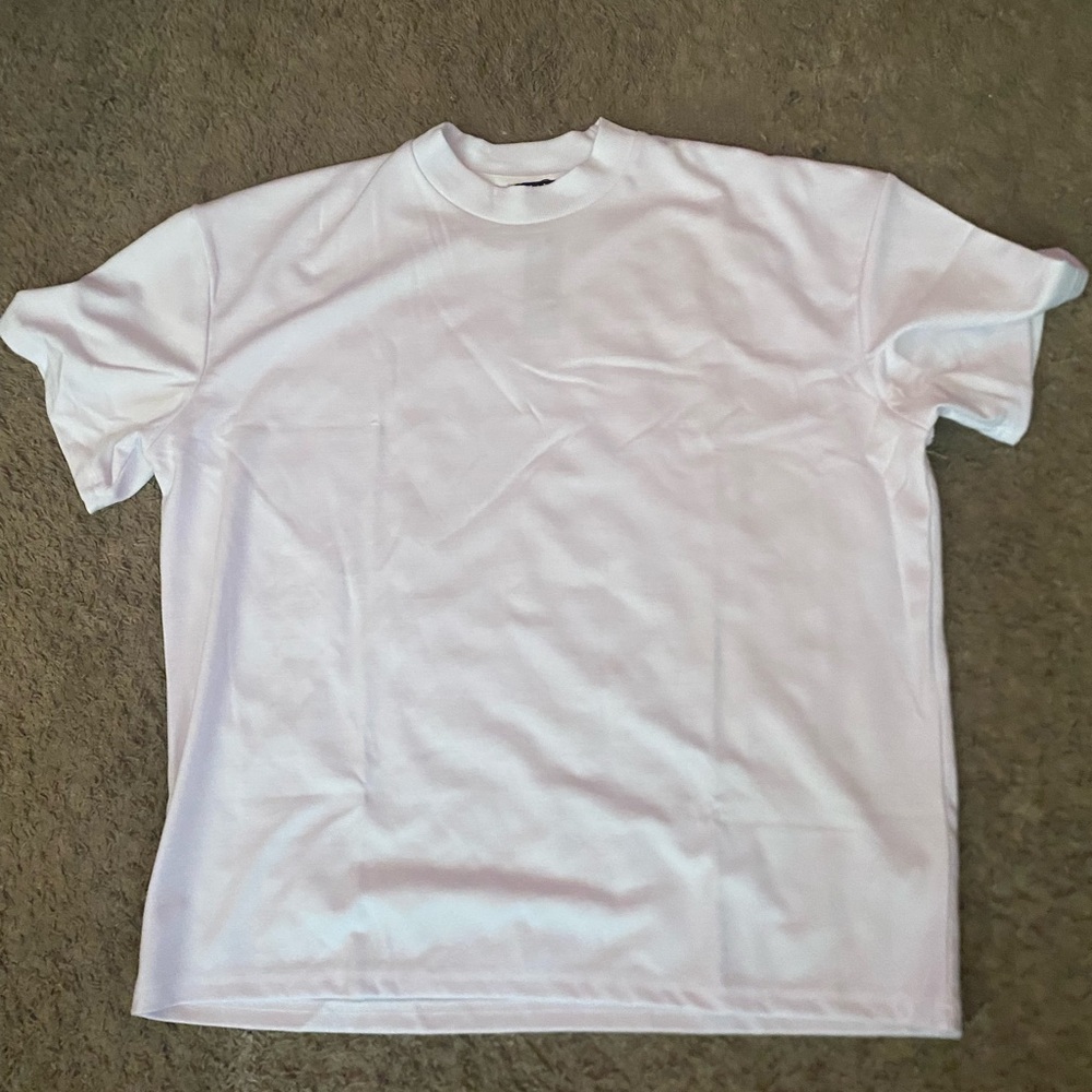 boohooman oversized boxy fit t shirt